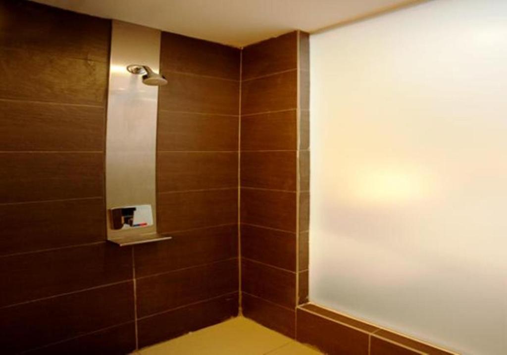 Pine Tree Hotel Batu Pahat Zimmer foto